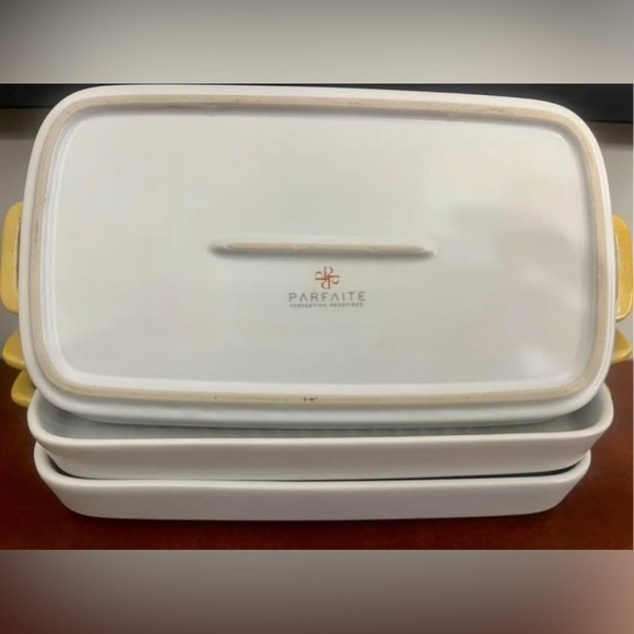 White and Yellow Ceramic Baking Dish Set- Parfaite brand - Picture 2 of 3